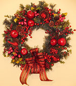 24" Apple and Cardinal Wreath
